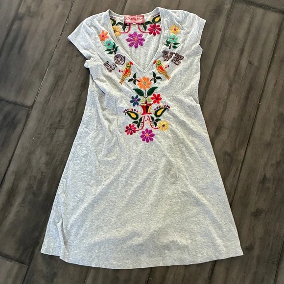 Johnny Was JWLA Love, Floral, and Birds Gray Tunic Dress - Size Medium - Picture 10 of 15